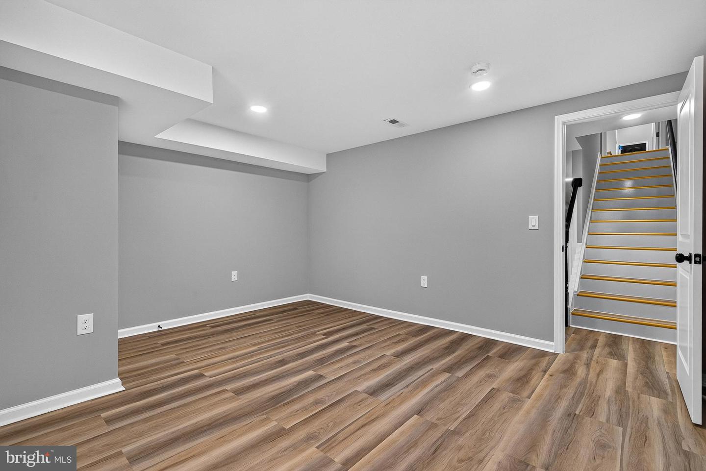 1038 Edmondson Ave Property Photo 35