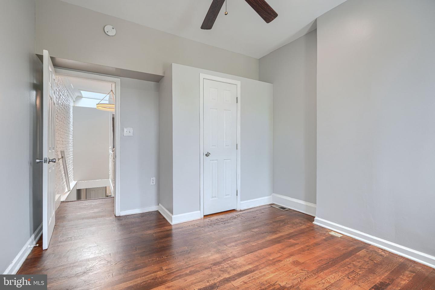 1204 W Cross St W Property Photo 15