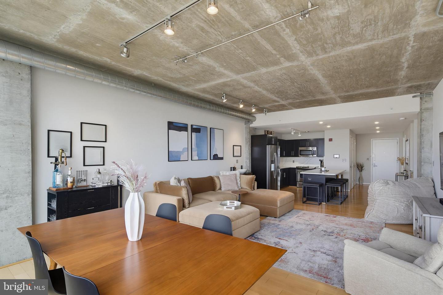 1200 Steuart St #630 Property Photo 9