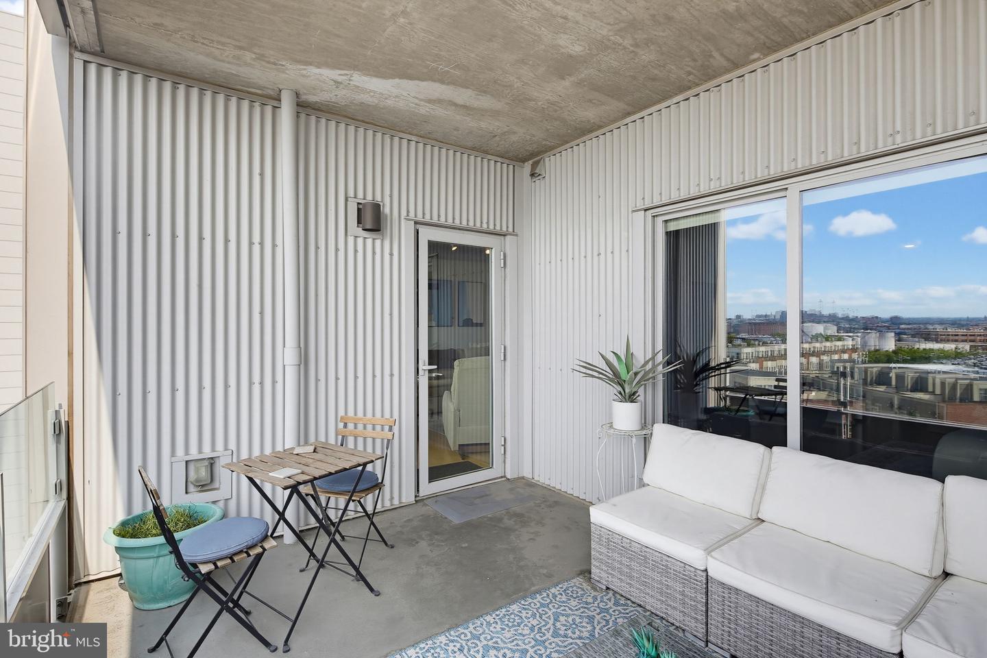 1200 Steuart St #630 Property Photo 11