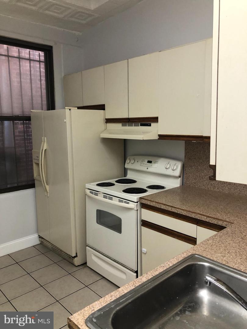123 W Mulberry St #b Property Photo 7