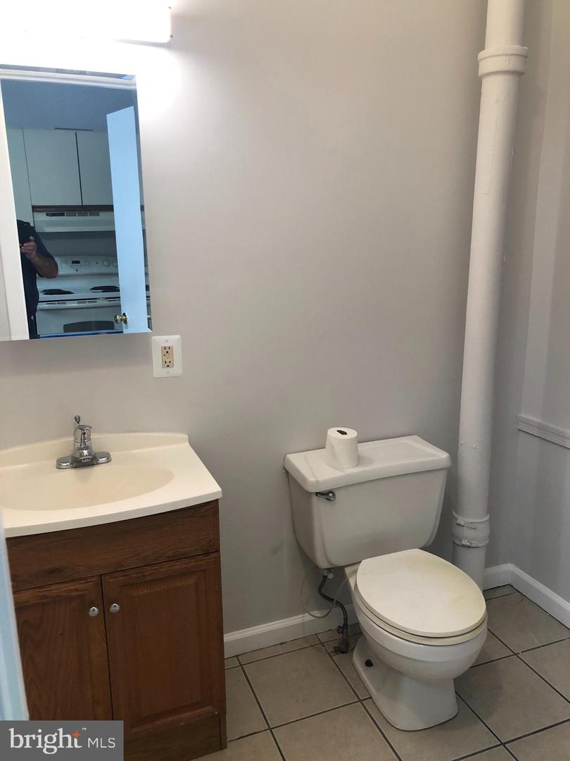 123 W Mulberry St #b Property Photo 10