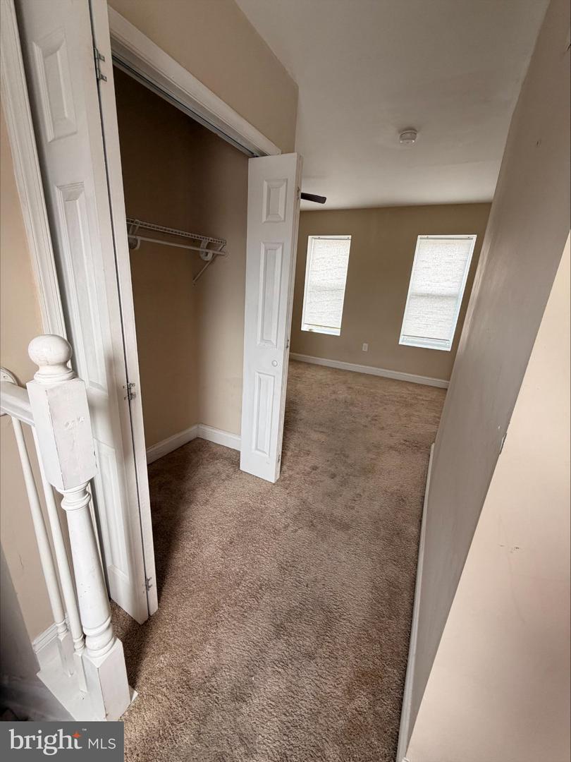 1120 N Eden St N Property Photo 14