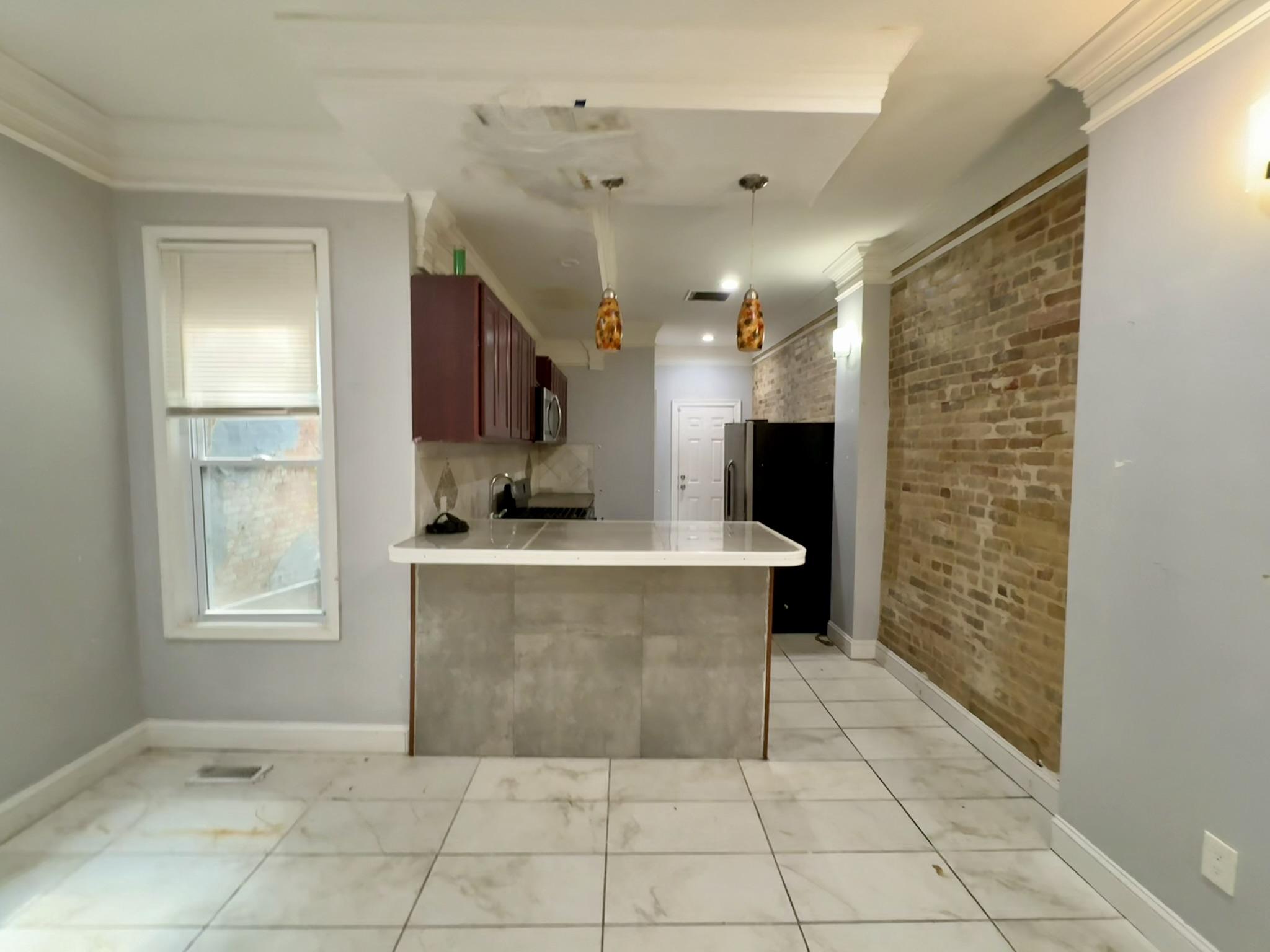 8 S Payson St Property Photo 9