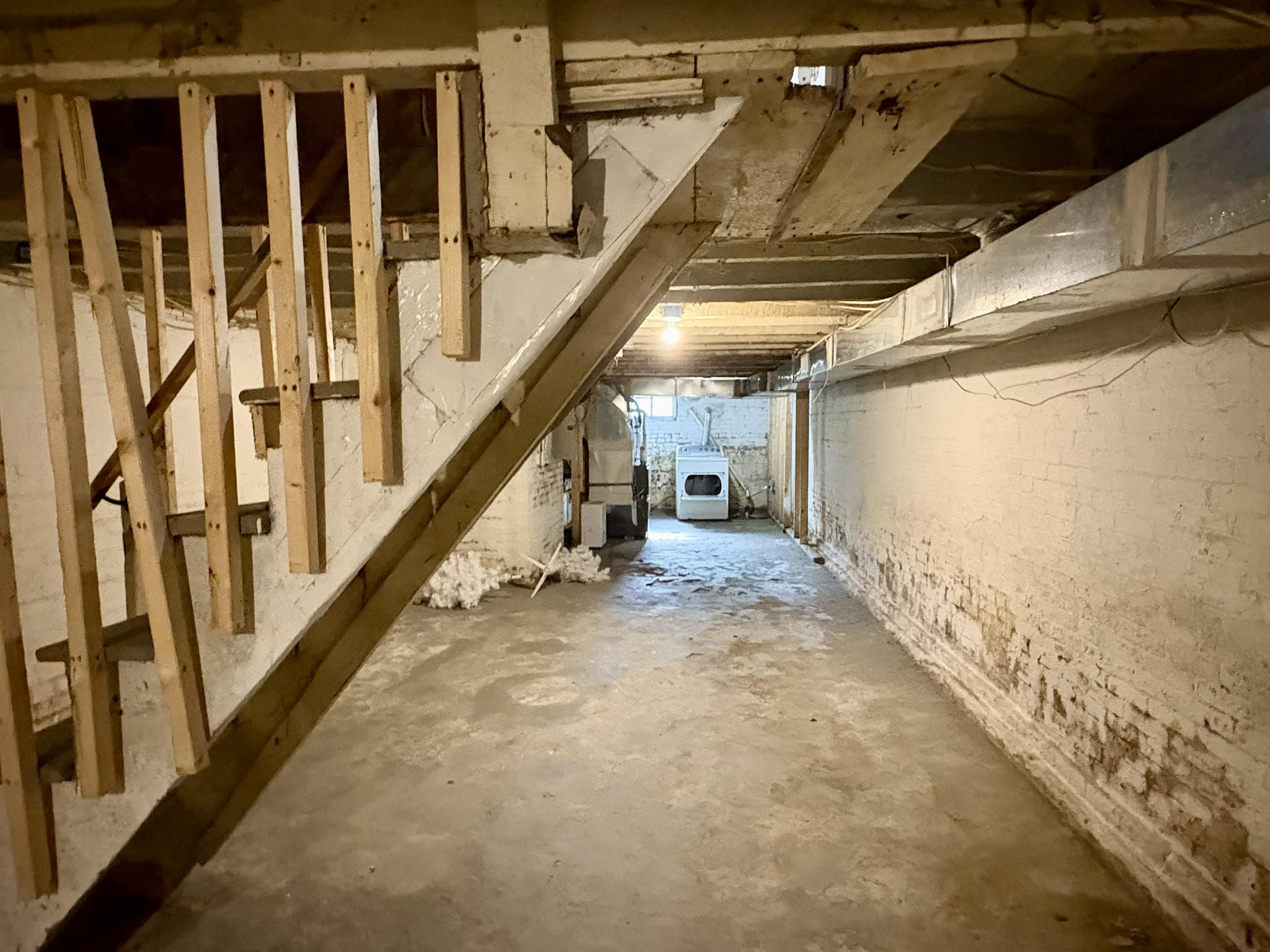 8 S Payson St Property Photo 17