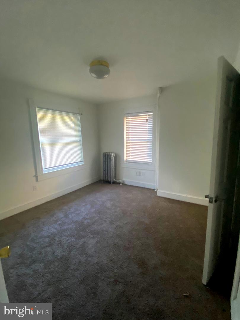 421 E Lake Ave Property Photo 20