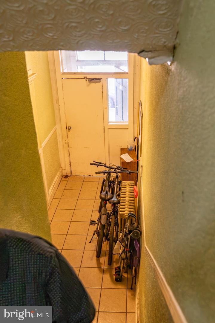 11 S Broadway Property Photo 10