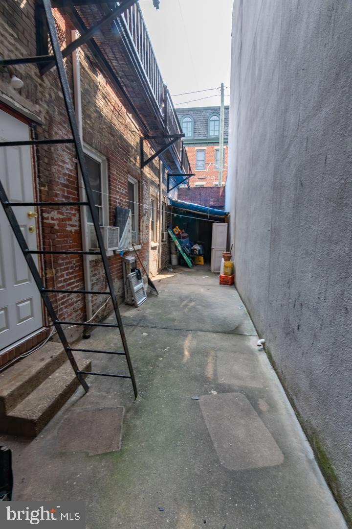 11 S Broadway Property Photo 76