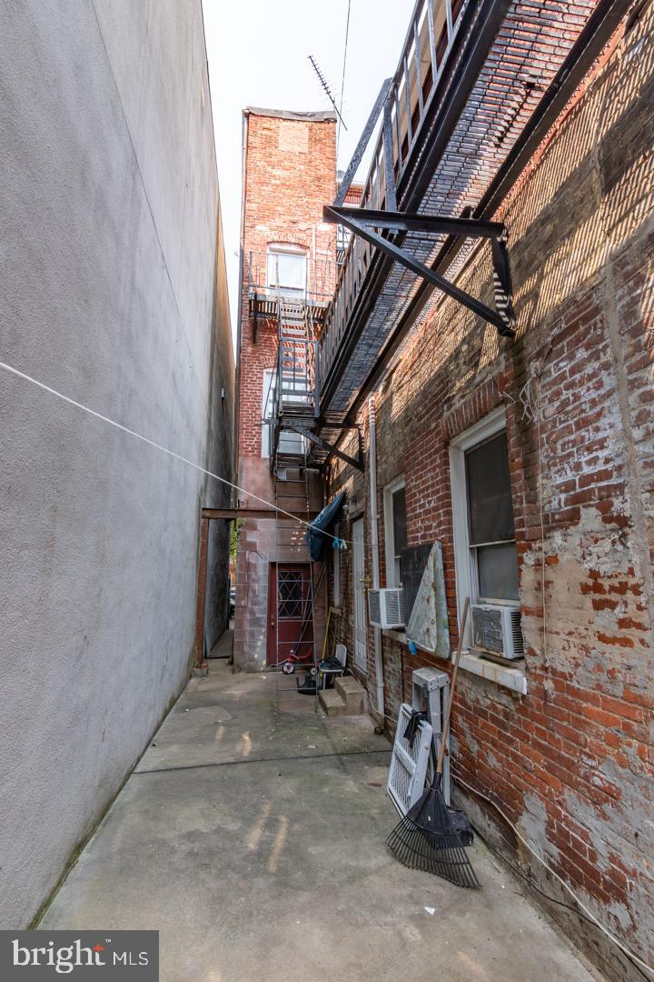 11 S Broadway Property Photo 78