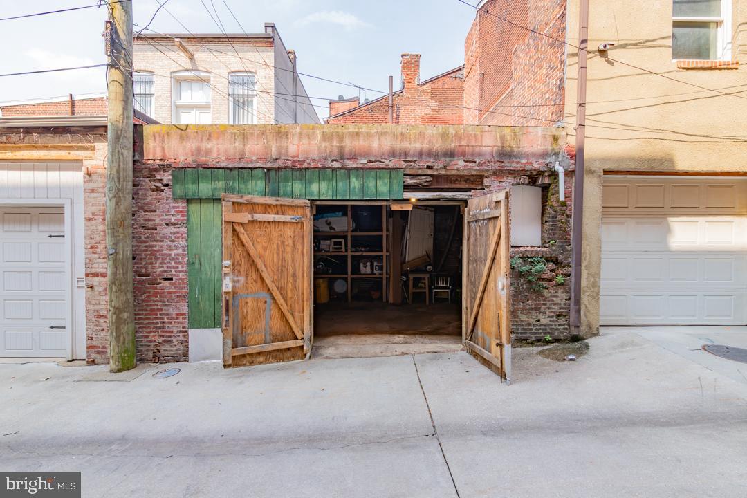 11 S Broadway Property Photo 79