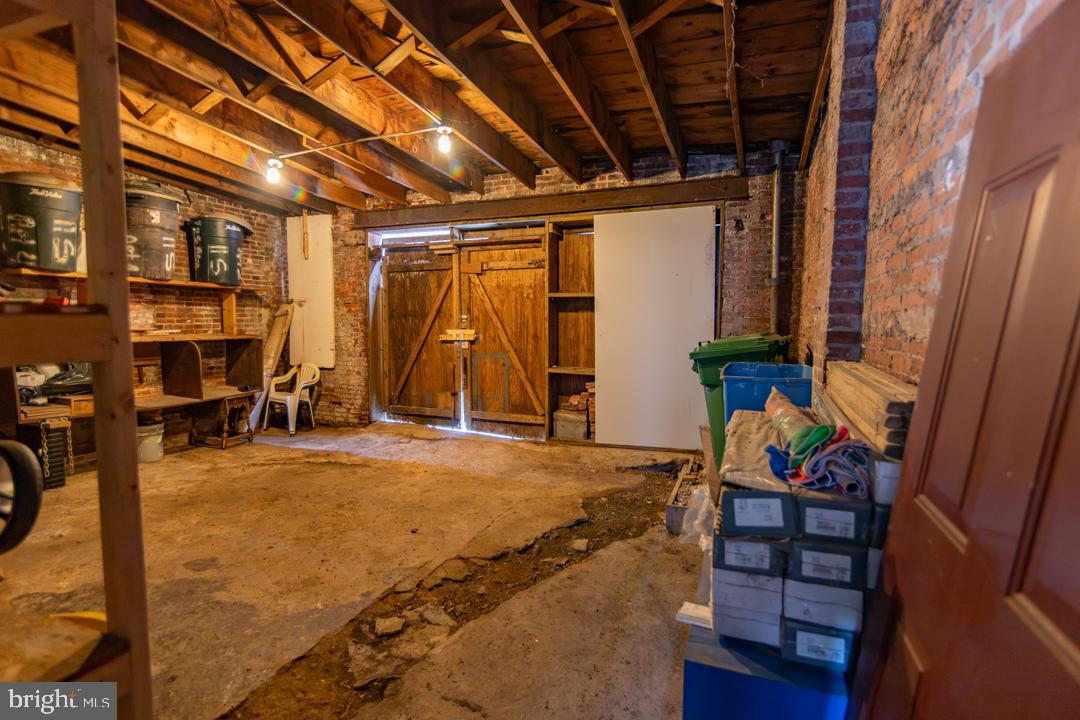 11 S Broadway Property Photo 82