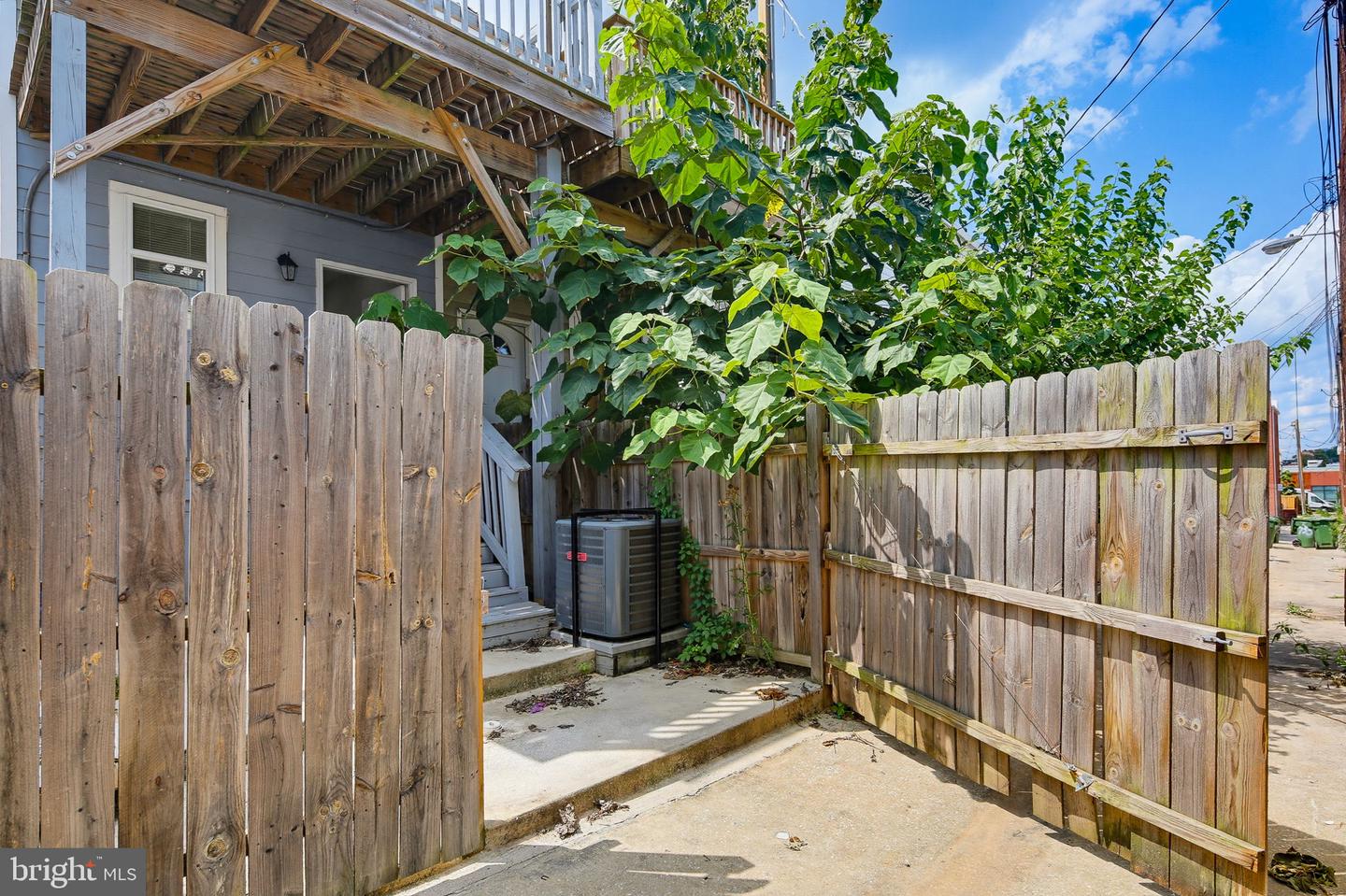727 N Chester St Property Photo 34