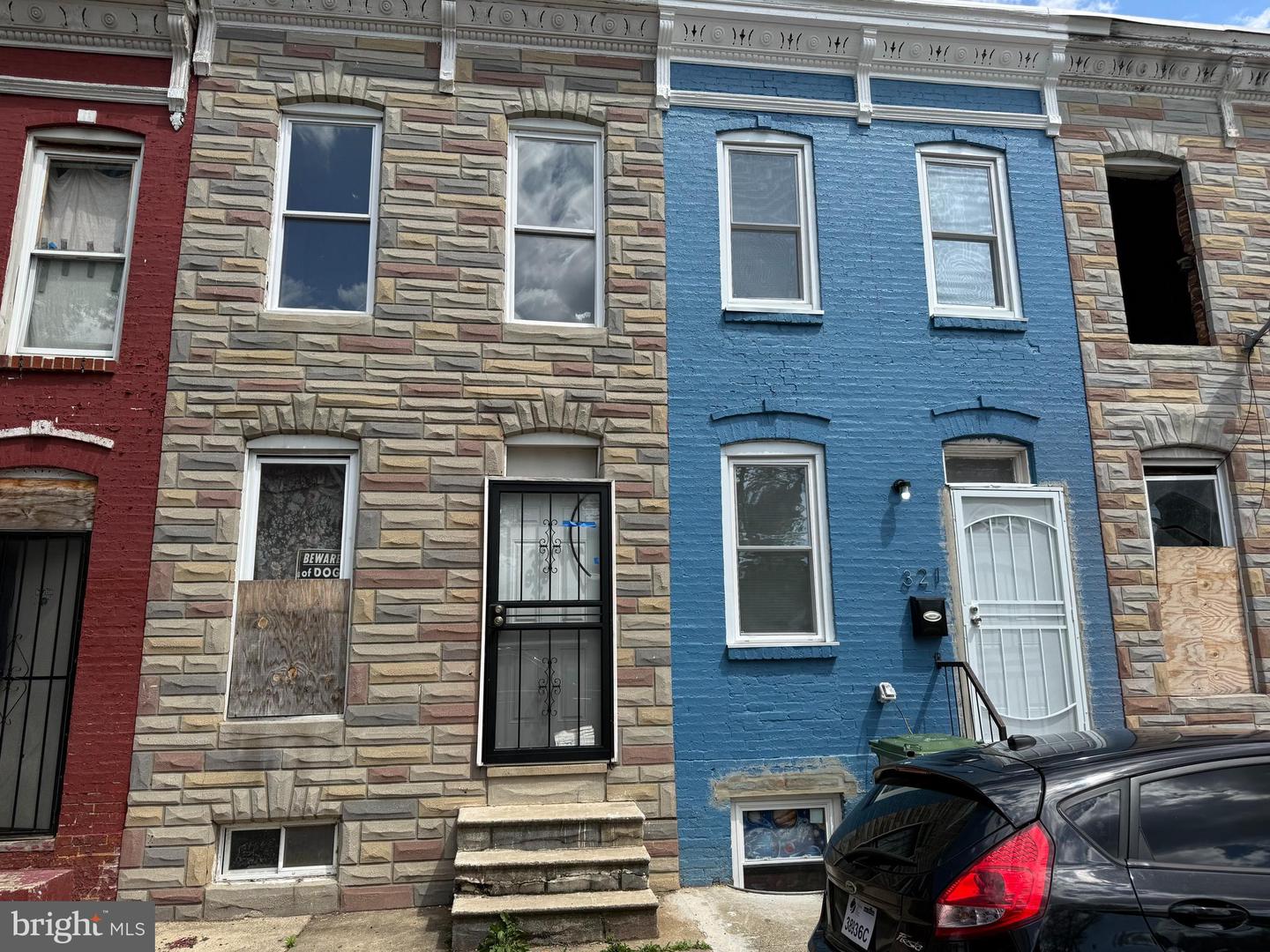 319 Furrow St Property Photo 2