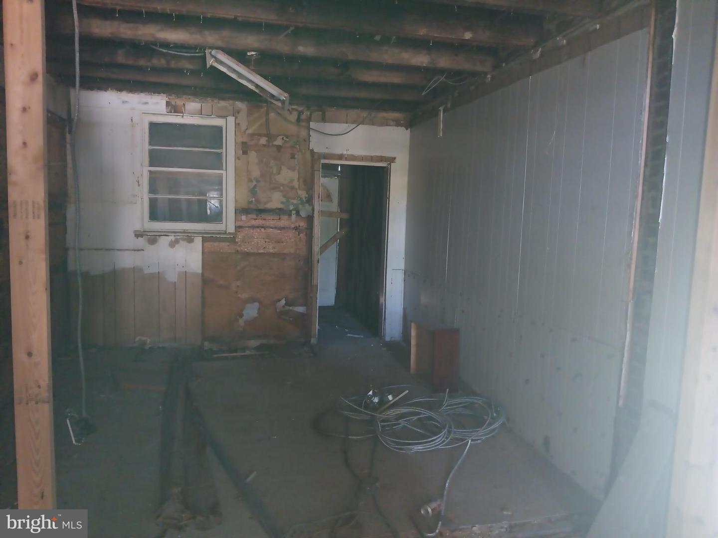 319 Furrow St Property Photo 5