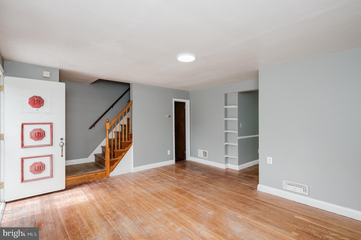 1036 Marlau Dr Property Photo 3