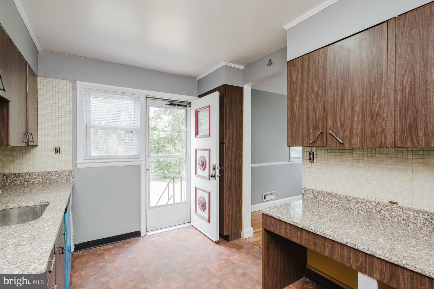 1036 Marlau Dr Property Photo 14