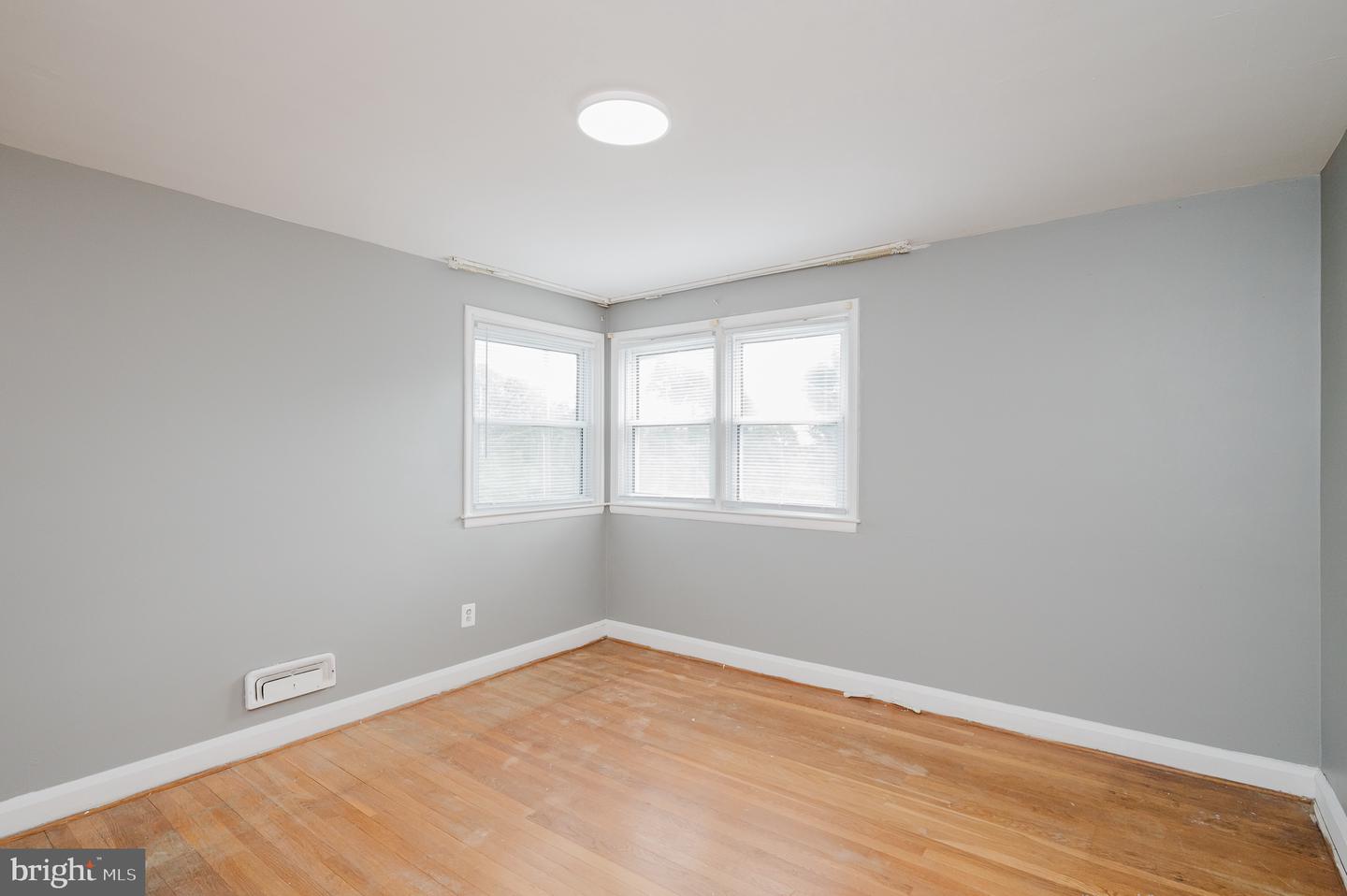 1036 Marlau Dr Property Photo 18