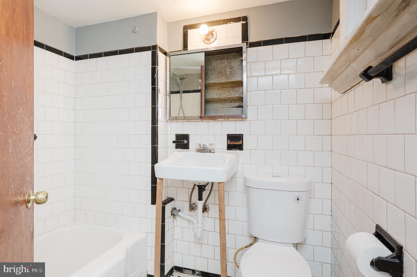1036 Marlau Dr Property Photo 35
