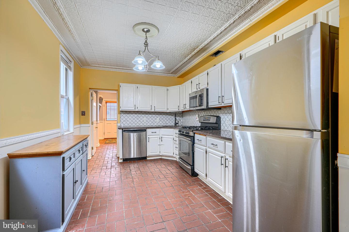 1419 Battery Ave Property Photo 6