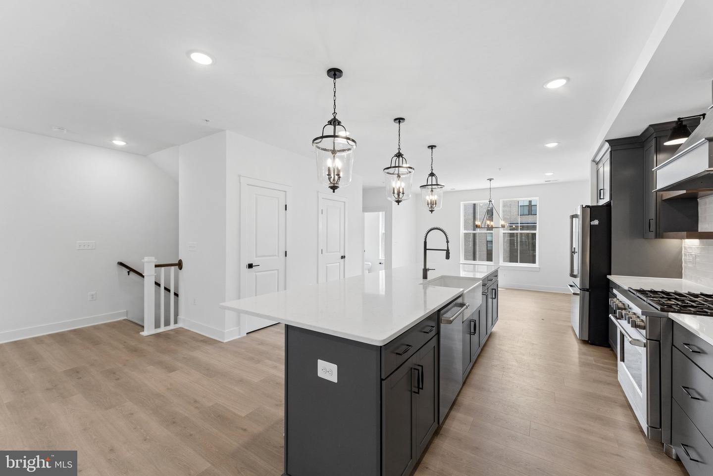 108b Locke St #lot 2019 Property Photo 4