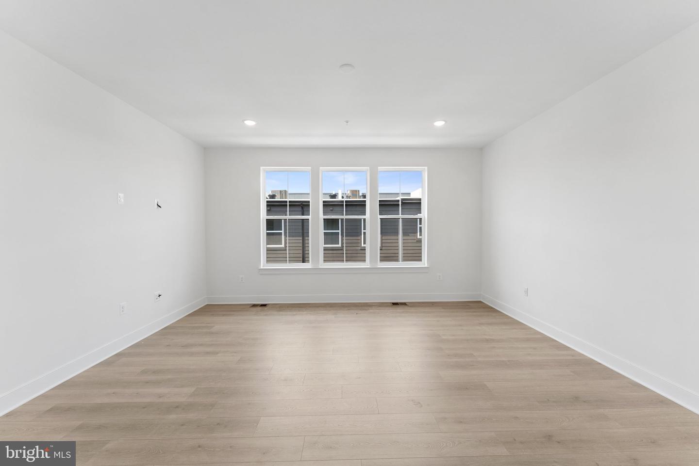 108b Locke St #lot 2019 Property Photo 12