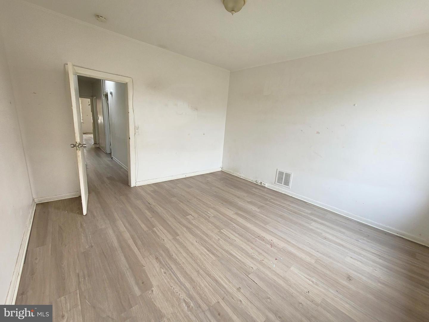 3004 Mcelderry St Property Photo 19