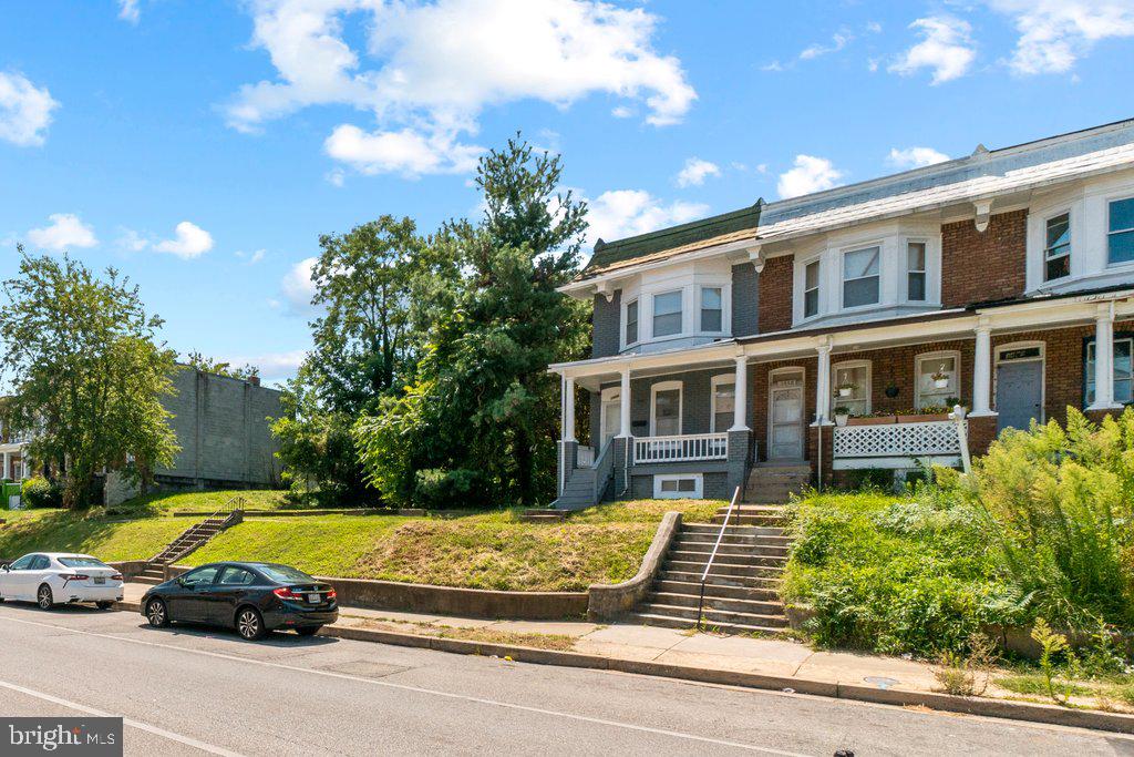 3456 Park Heights Ave Property Photo 2