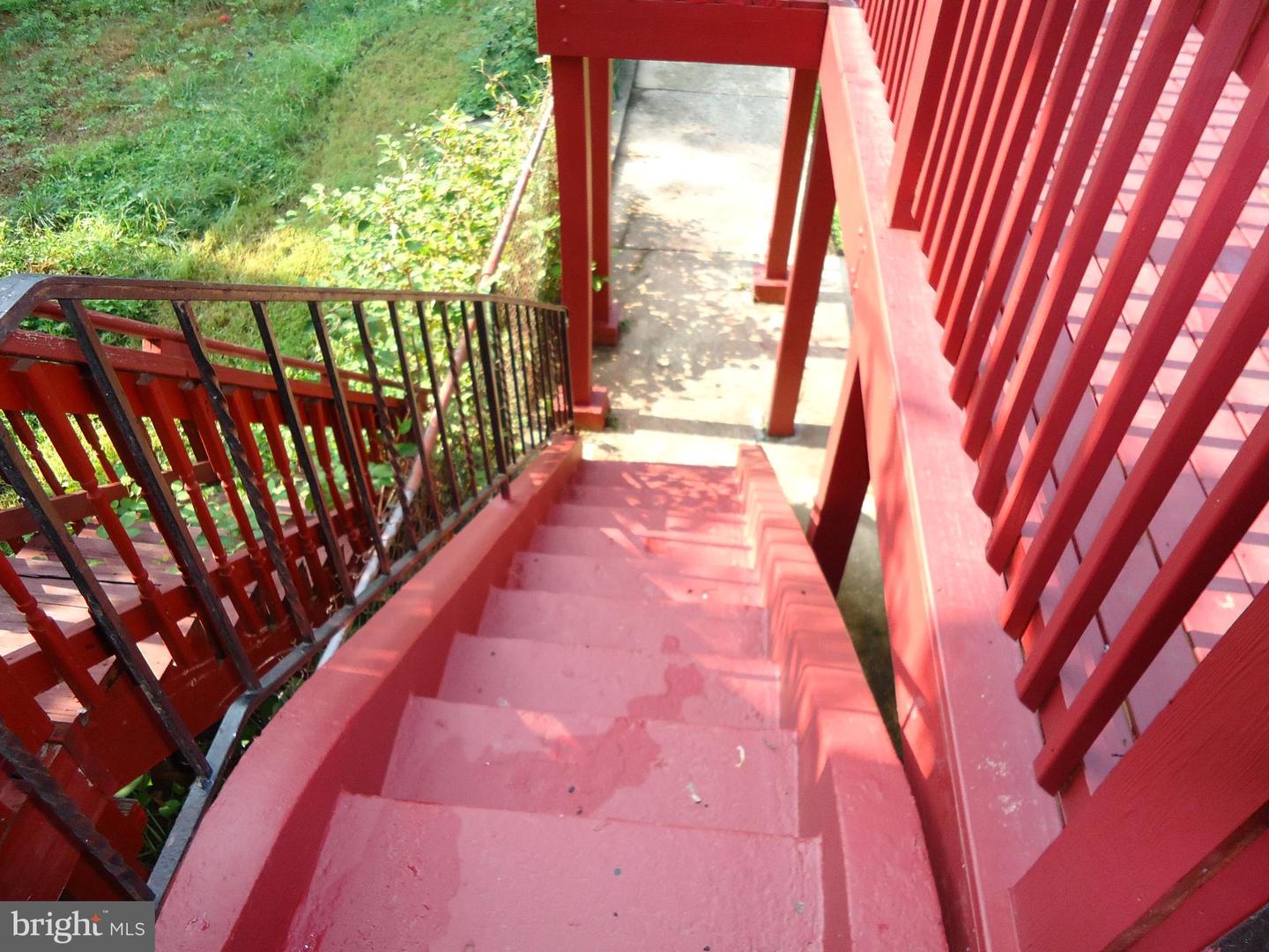 2807 Clifton Ave Property Photo 34