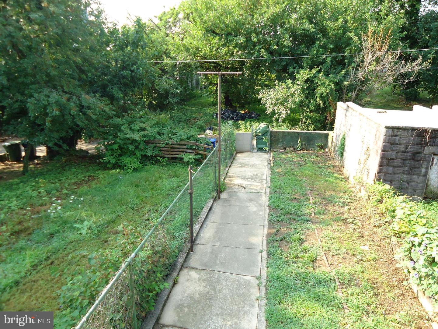 2807 Clifton Ave Property Photo 35