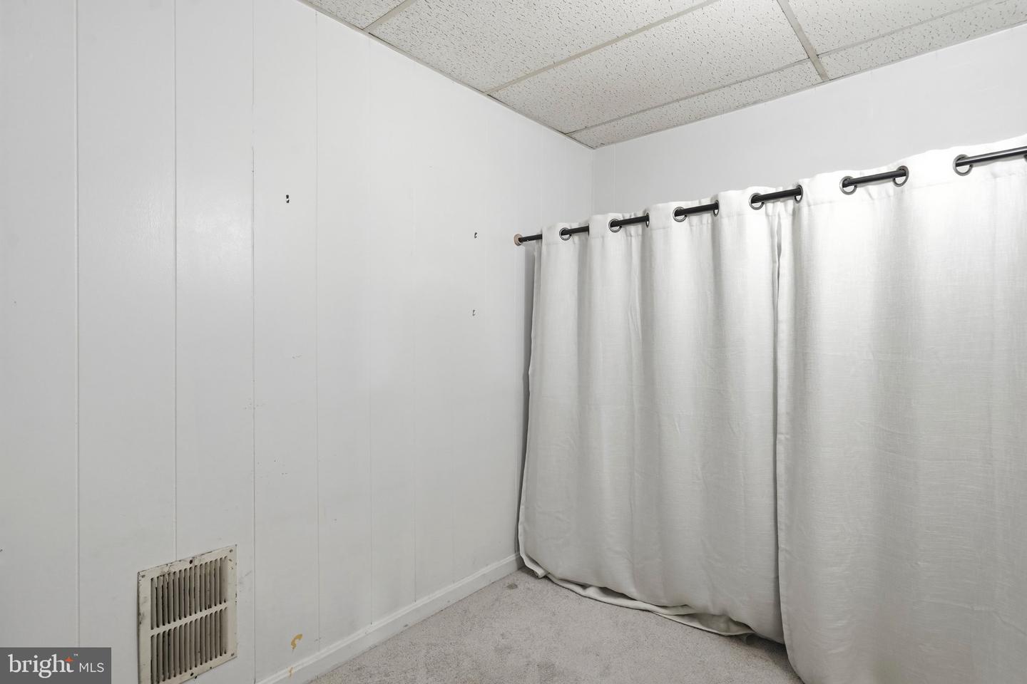 417 N Streeper St Property Photo 20