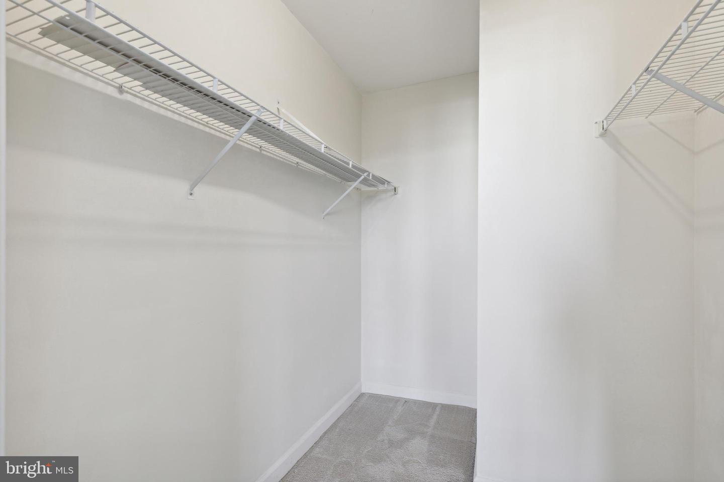 100 Harborview Dr #307 Property Photo 25