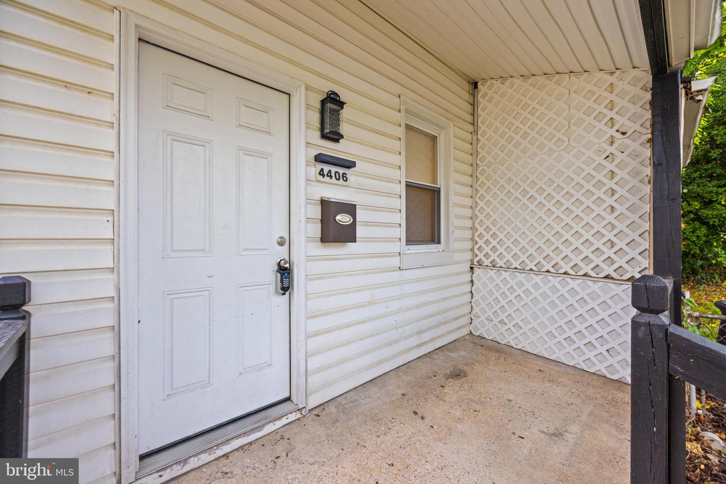 4406 Saint Georges Ave Property Photo 5