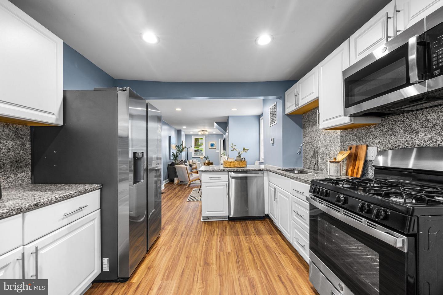 4406 Saint Georges Ave Property Photo 16
