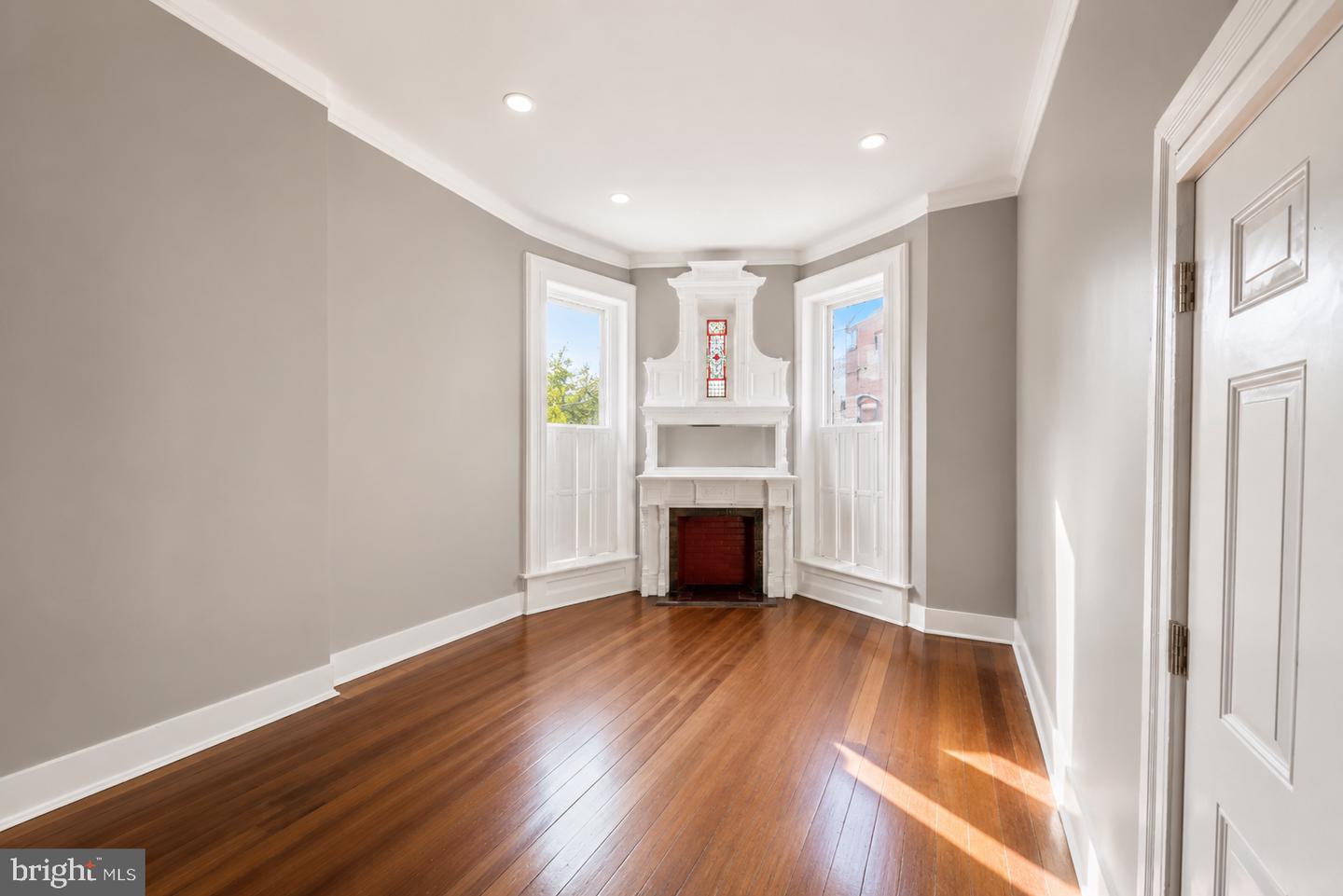 1801 Madison Ave Property Photo 3