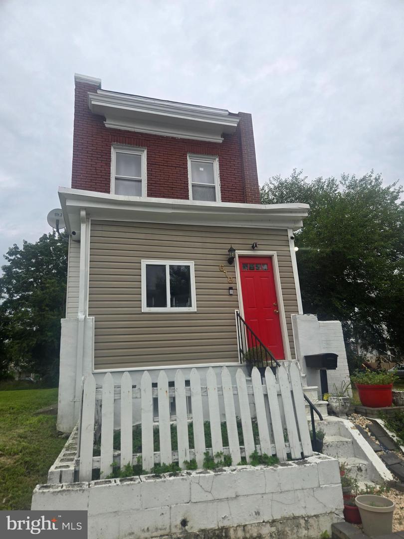 618 Cokesbury Ave Property Photo 4