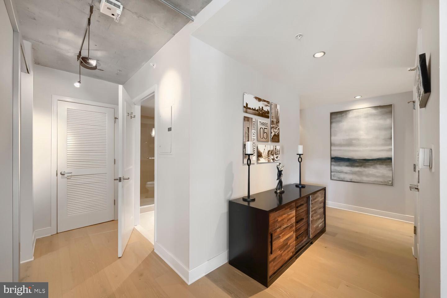 850 Aliceanna St #305 Property Photo 17