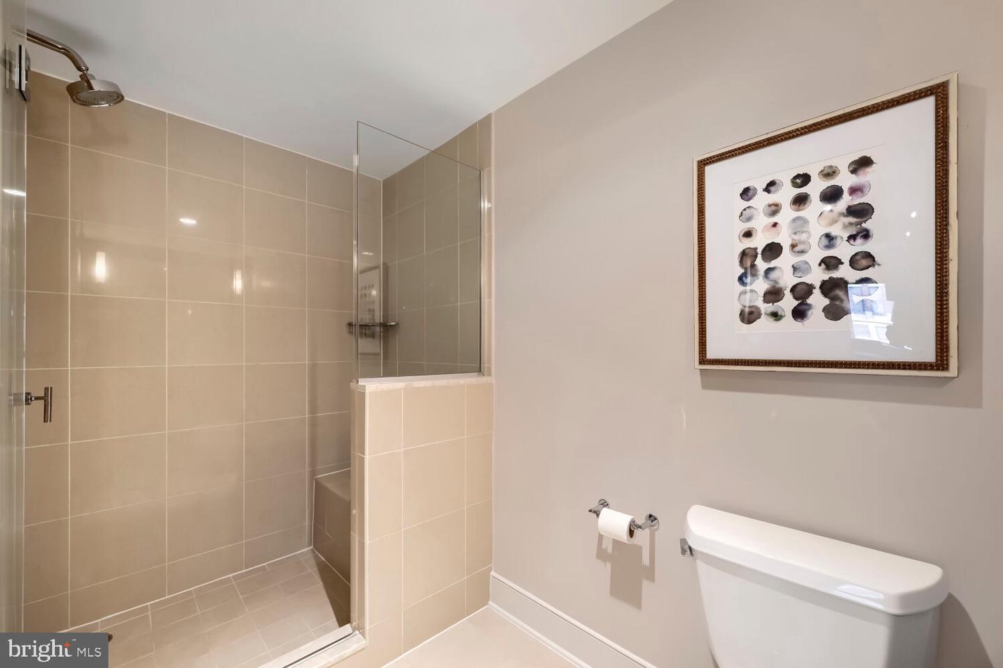 850 Aliceanna St #305 Property Photo 30