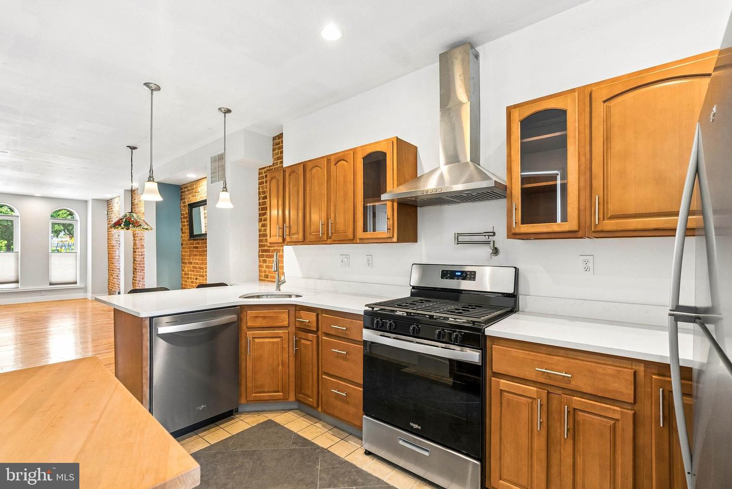 1339 N Patterson Park Ave Property Photo 14