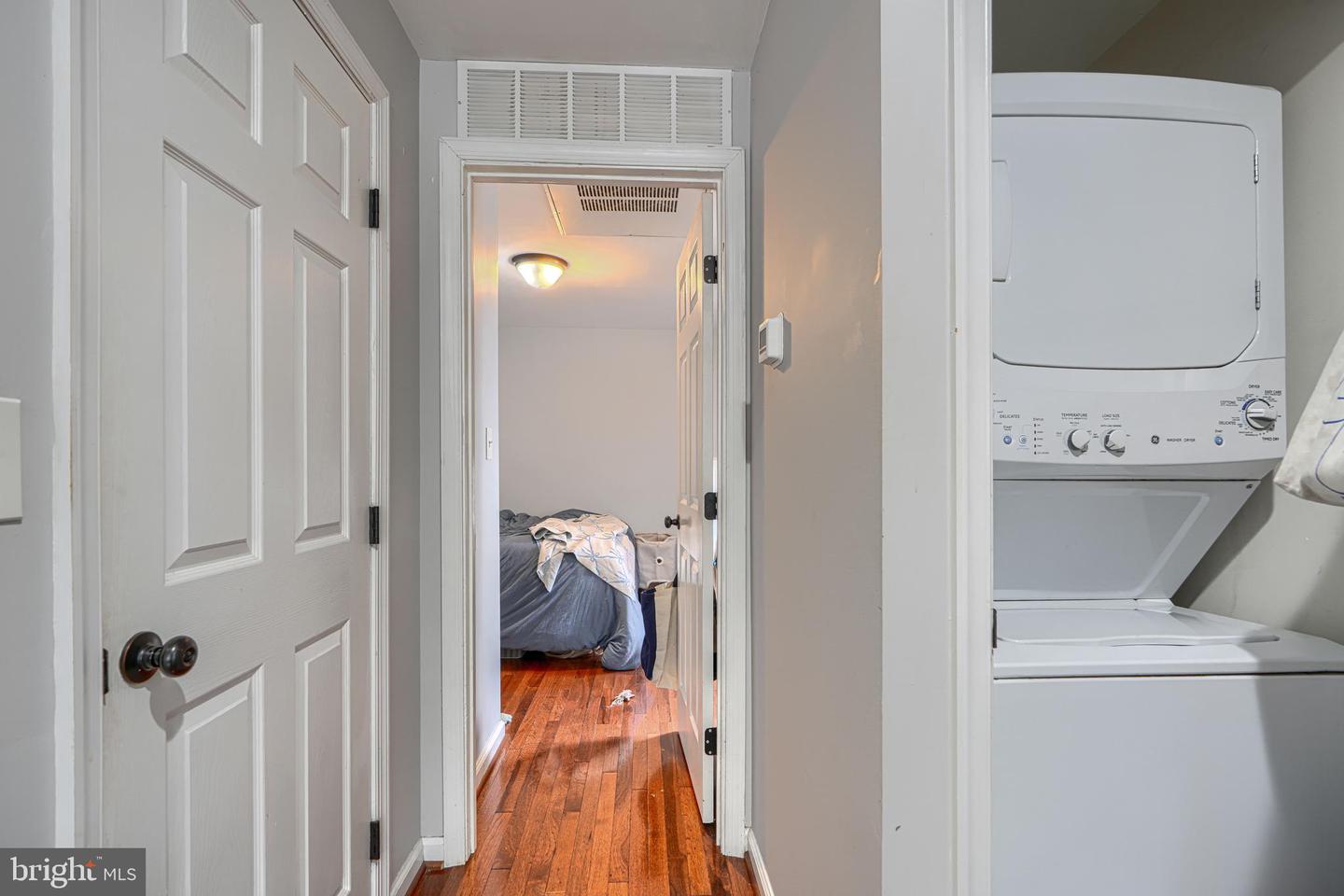3427 Keswick Rd Property Photo 9