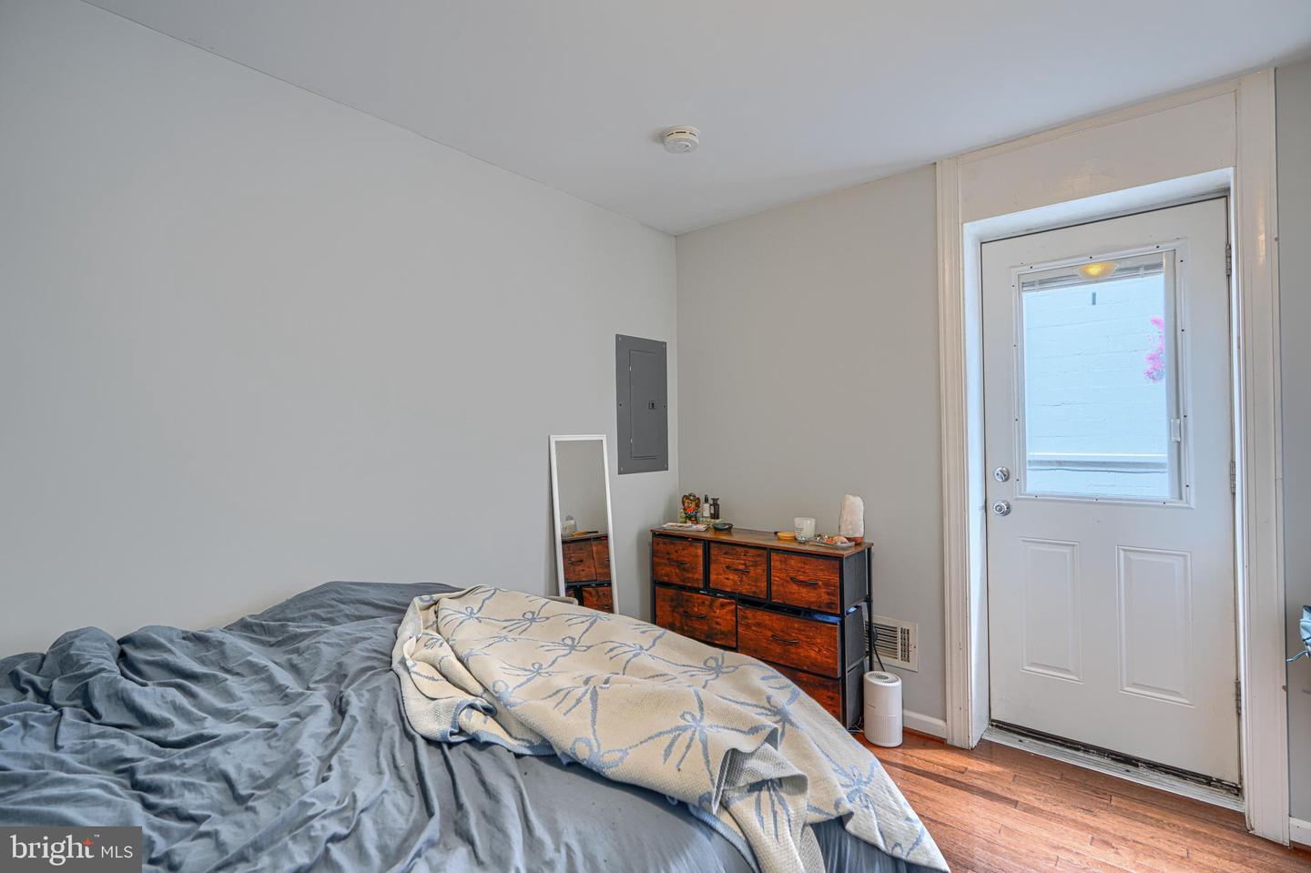 3427 Keswick Rd Property Photo 10