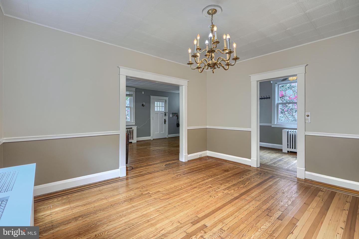 3203 Berkshire Rd Property Photo 8