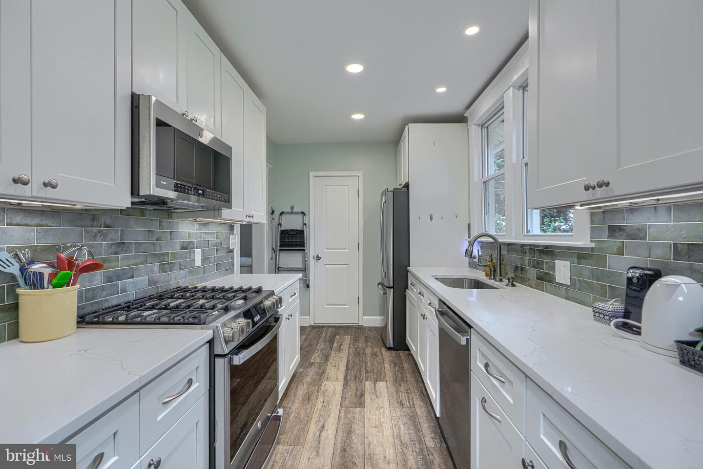 3203 Berkshire Rd Property Photo 14