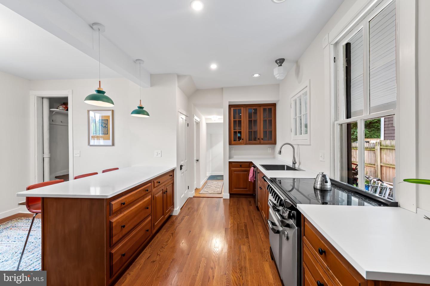 MDBA2226346 Property Photo 23