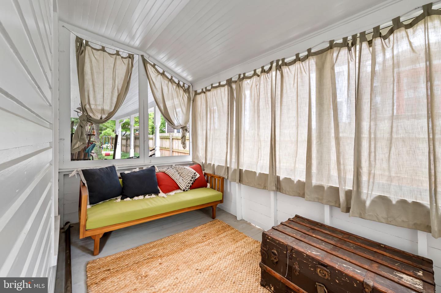 MDBA2226346 Property Photo 31