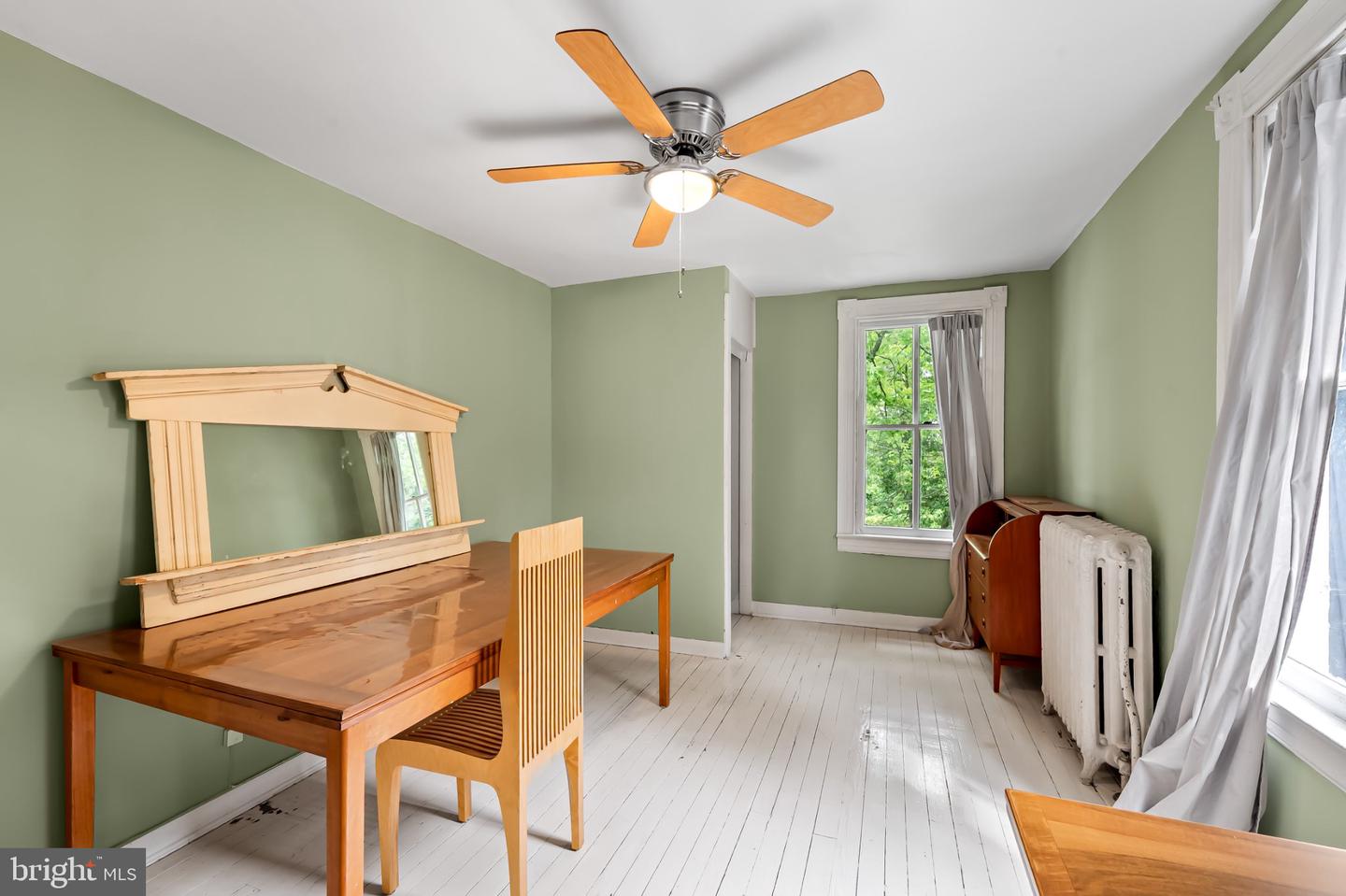 MDBA2226346 Property Photo 39