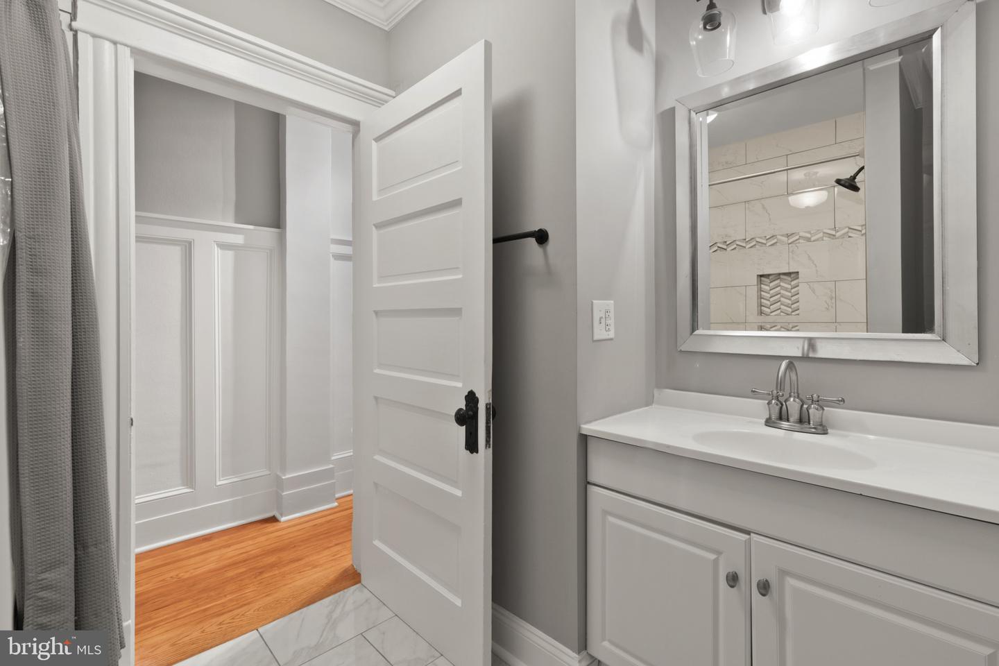 2802 Guilford Ave Property Photo 39