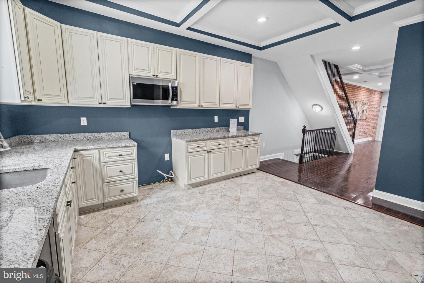 3124 E Baltimore St Property Photo 5