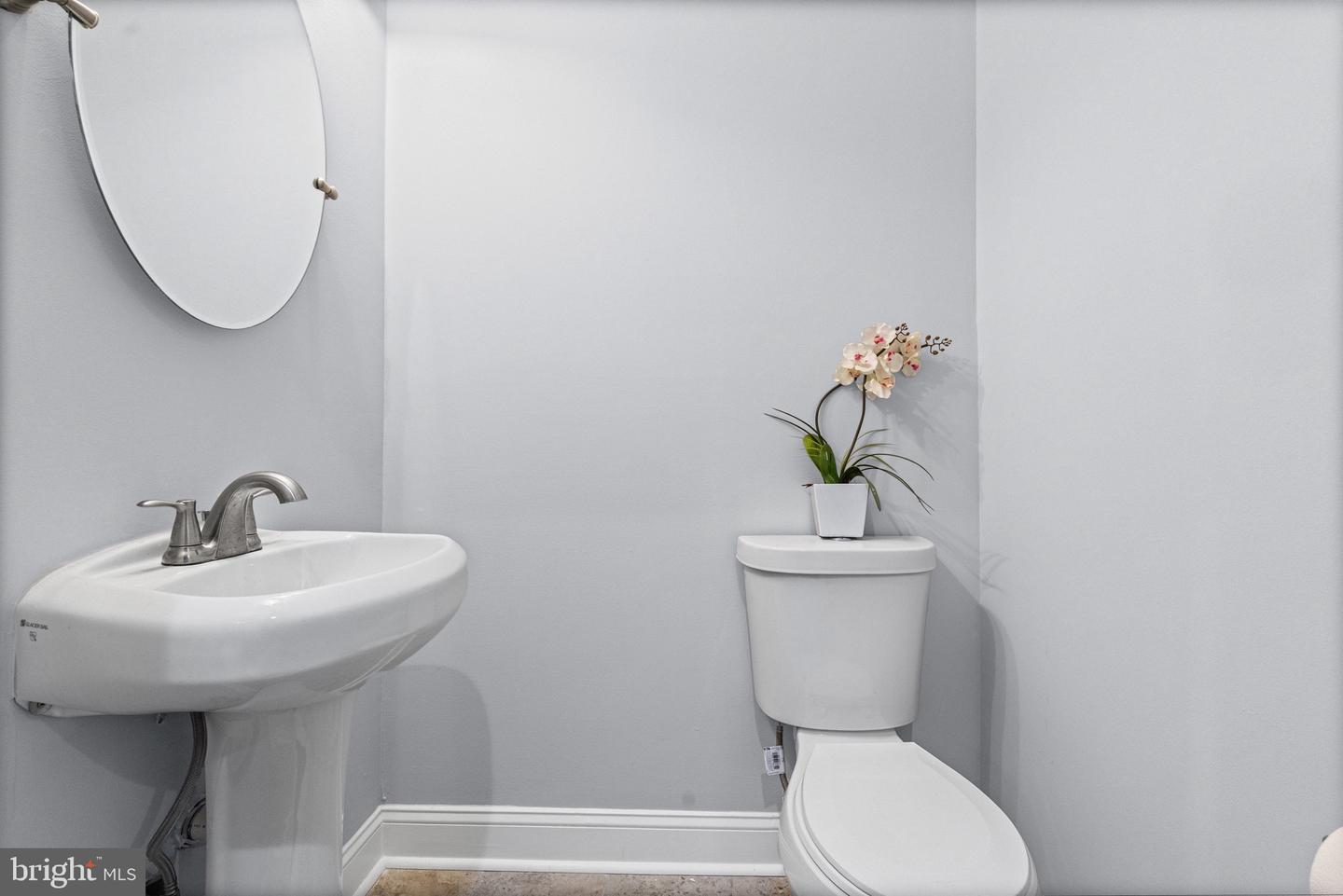 3124 E Baltimore St Property Photo 6
