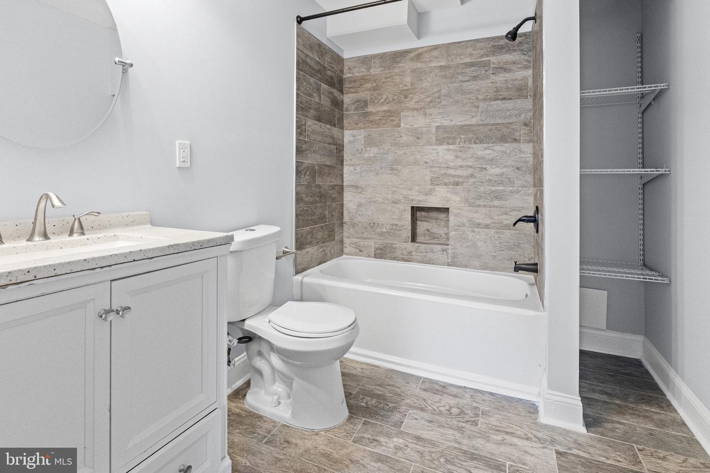 3124 E Baltimore St Property Photo 11