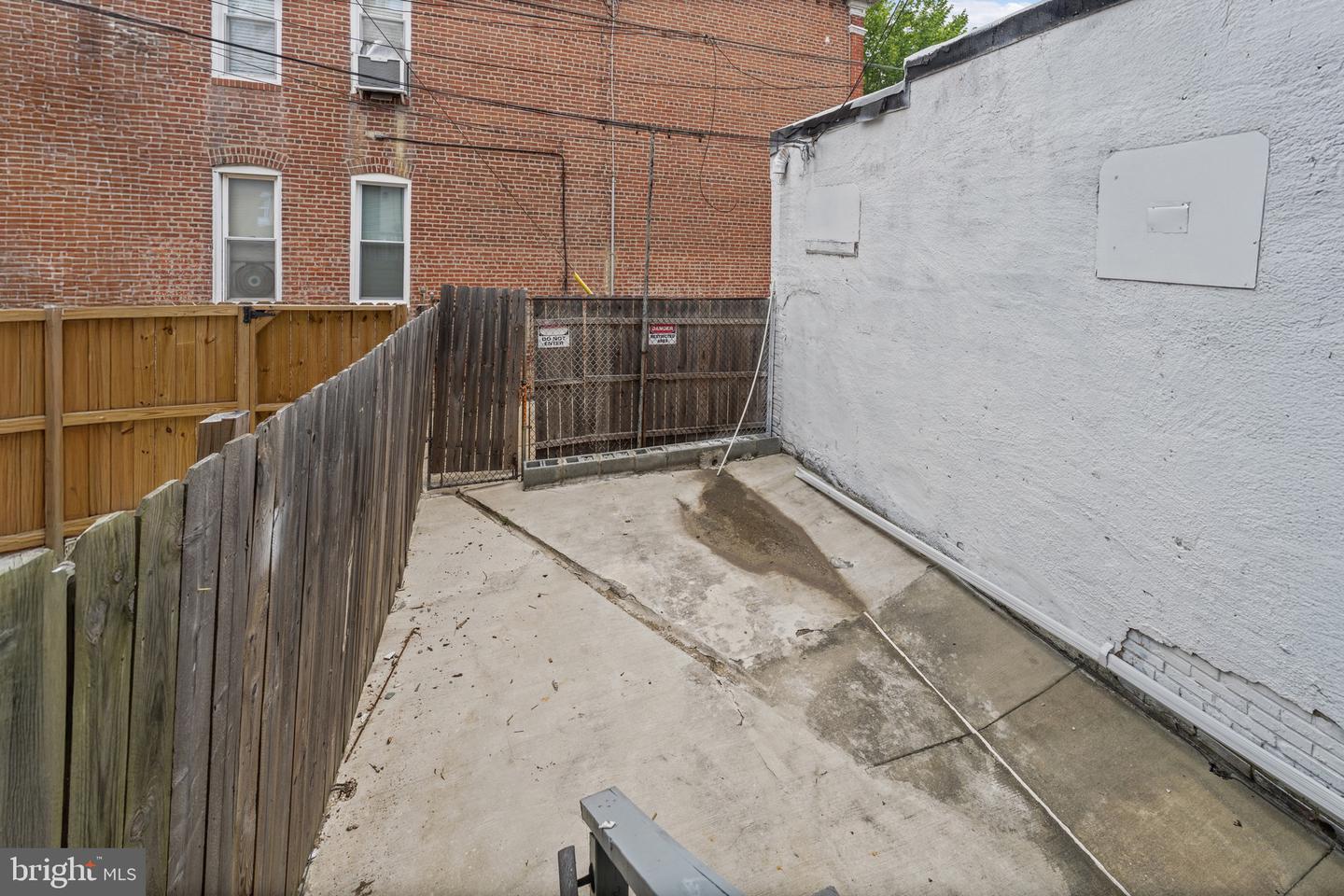3124 E Baltimore St Property Photo 32